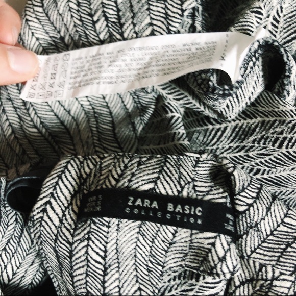 ZARA Black and White Patterned Shift Dress - Picture 7 of 7